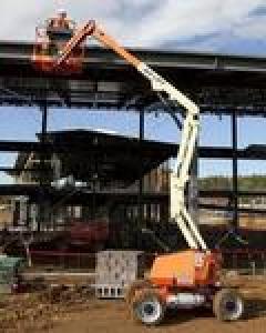 Nacele si Platforme Autopropulsate Diesel cu Brat Articulat seria 340